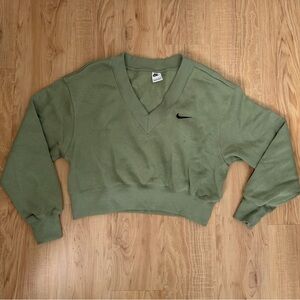 Nike Women's Sage V-Neck Sweater